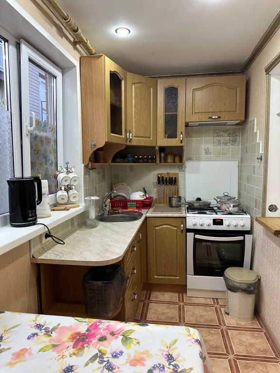 Дом под ключ с бассейном и стоянкой для авто на пл. Первомайской