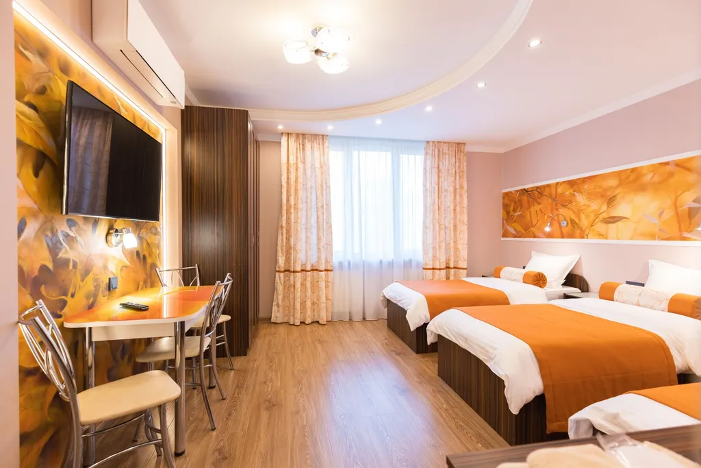 4-комнатная Квартира