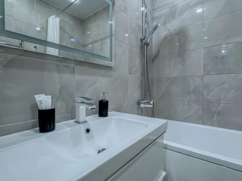 Квартира в центре - удобные кровати и рабочие зоны