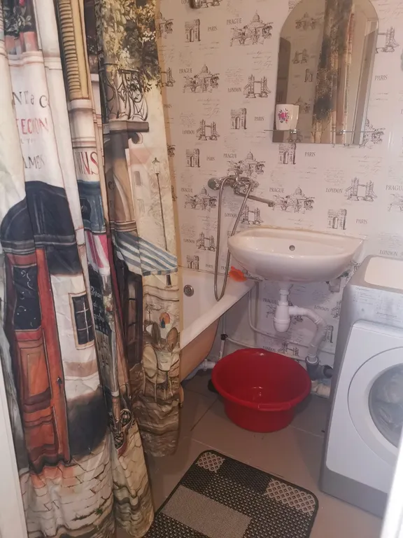 Однокомнатная квартира в самом популярном районе города - Арены Ерофей