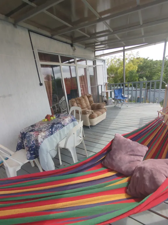 Дом с бассейном