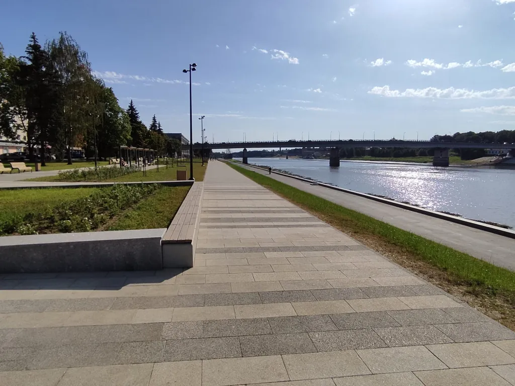 Квартира 3-комнатная Квартира — Великий Новгород