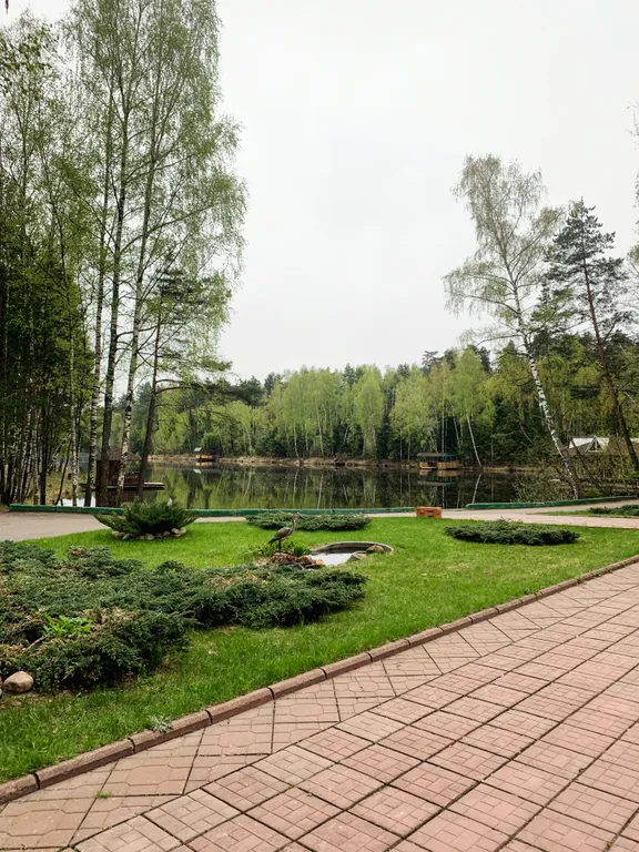 Большой коттедж с сауной в загородном комплексе отдыха бисерово