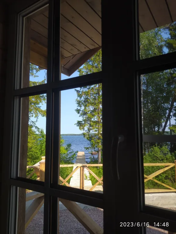 Коттедж Дом на берегу озера — аренда посуточно в Петрозаводск