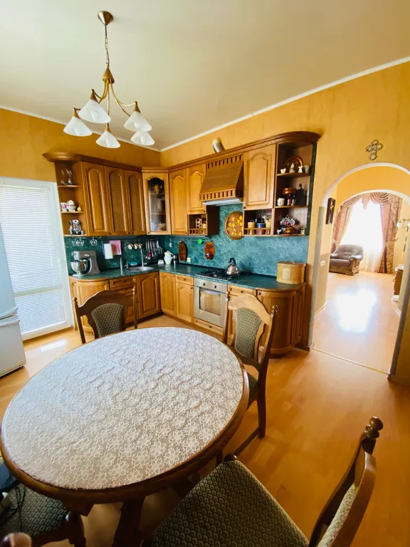 Коттедж в 15 минутах от центра города