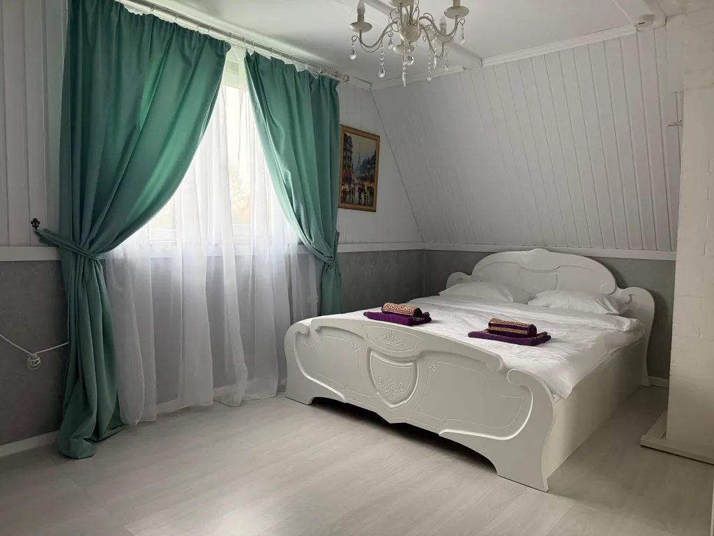 Гостевой дом с баней и прудом в Угличе