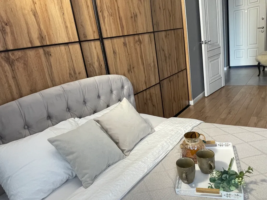 Уютная светлая квартира с большими окнами