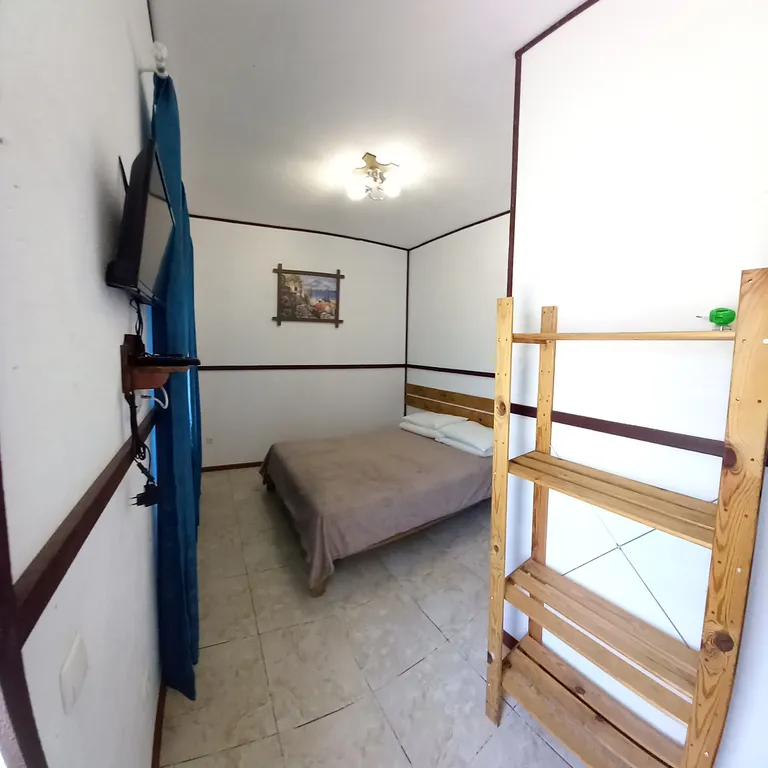 6-комнатный Дом