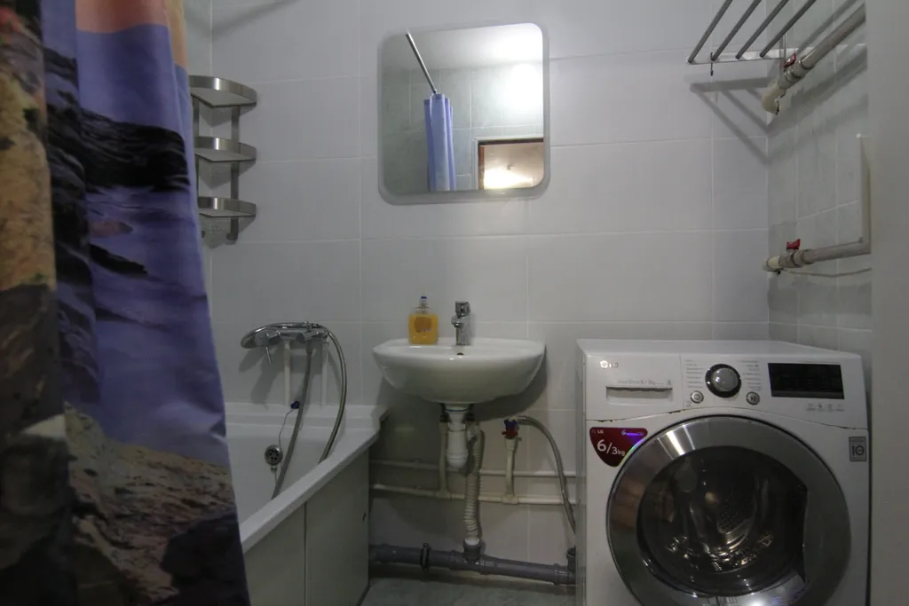 Двухкомнатная квартира люкс в спальном районе