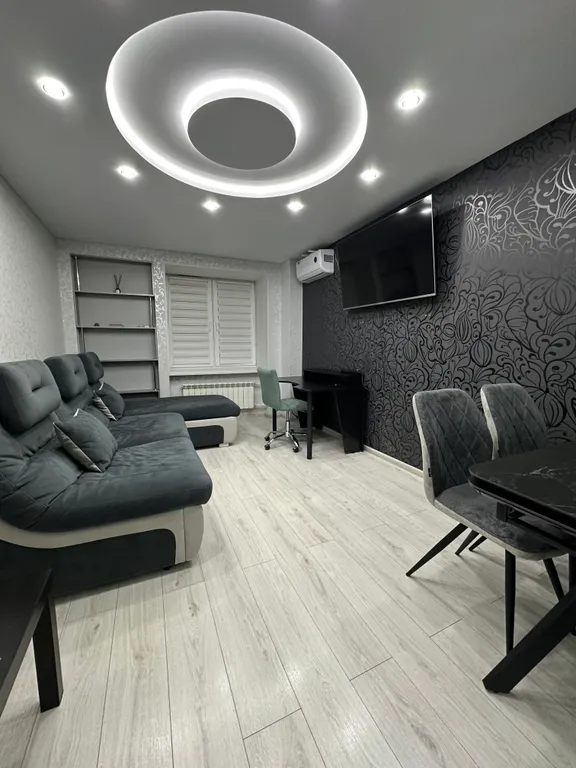 Стильная квартира 12 этаж, ул. Косарева ЖК Огни Саранска — аренда посуточно в Саранск