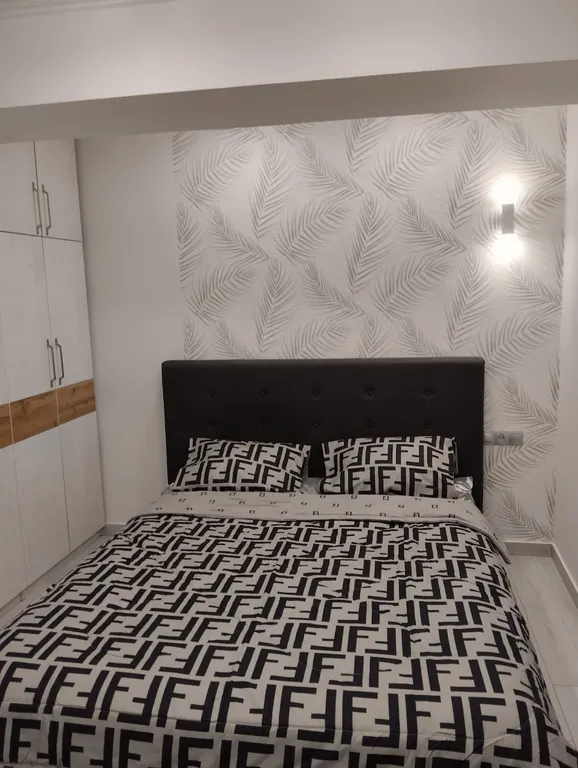 Квартира Студия в самом центре города с бесконтактным заселением — аренда посуточно в Мариуполь