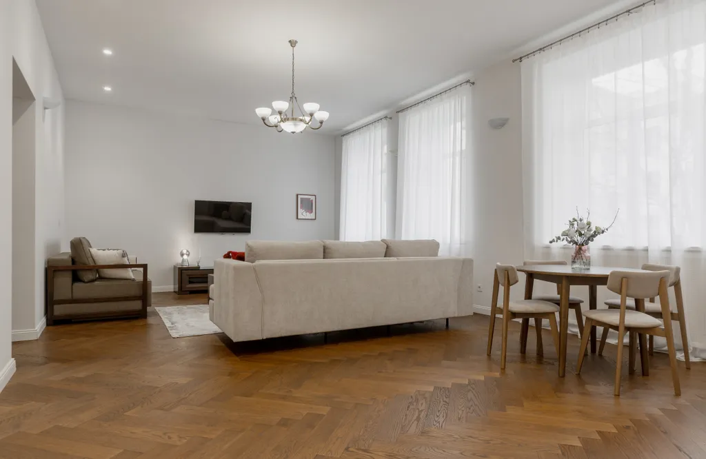 Элитный 4-комнатный апартамент в самом центре