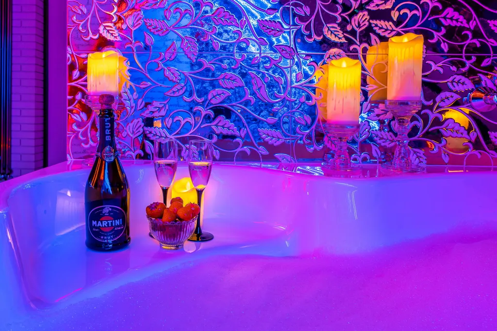 Квартира Апартаменты с джакузи и видом на озеро — Краснодар