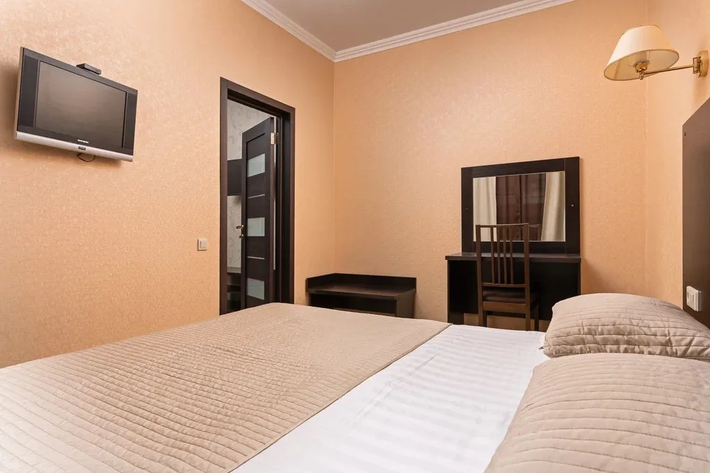 Двухкомнатный номер с подогреваемым бассейном и балконом