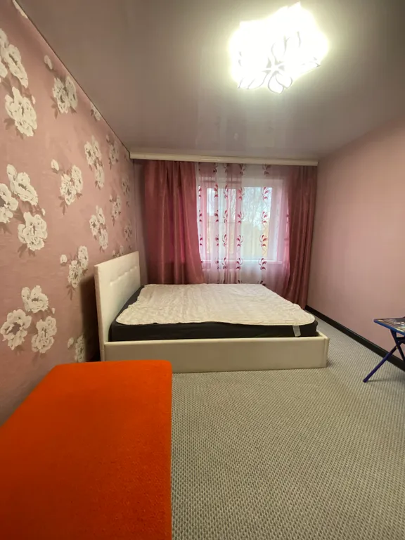 Квартира Трешка с раздельными комнатами — аренда посуточно в Новомосковск