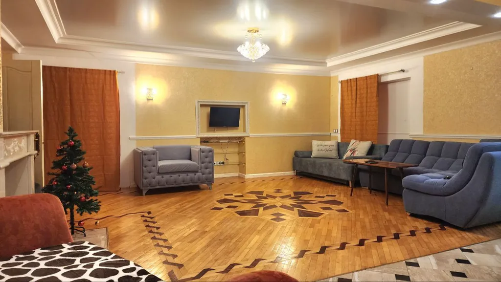 2-комнатная квартира с камином в современном доме в центре города — аренда посуточно в Архангельск