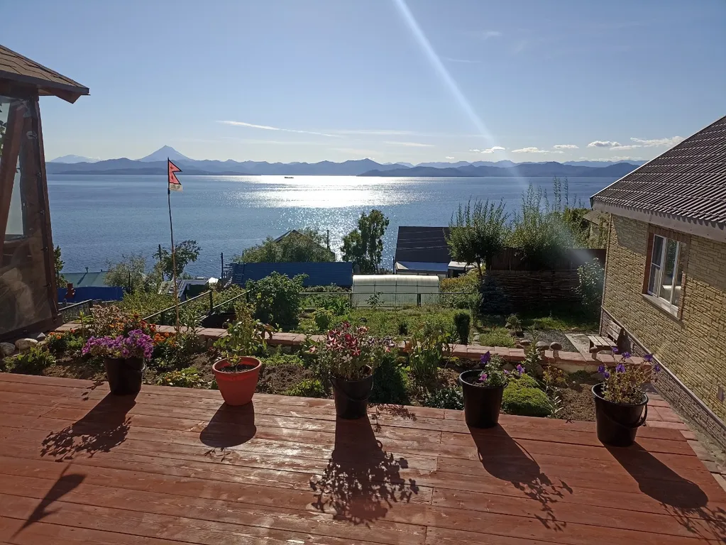 Уютный дом с видом на море