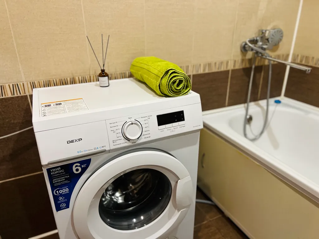 Двухкомнатная квартира возле Политеха Свердловский район