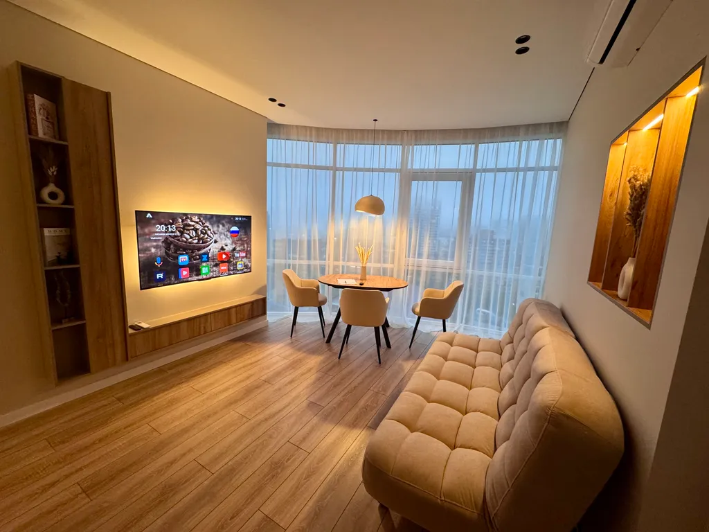 Великолепная квартира в центре с панорамным видом на Золотой мост