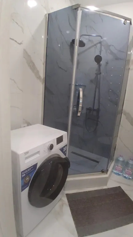 Квартира с новым ремонтом рядом с аэропортом