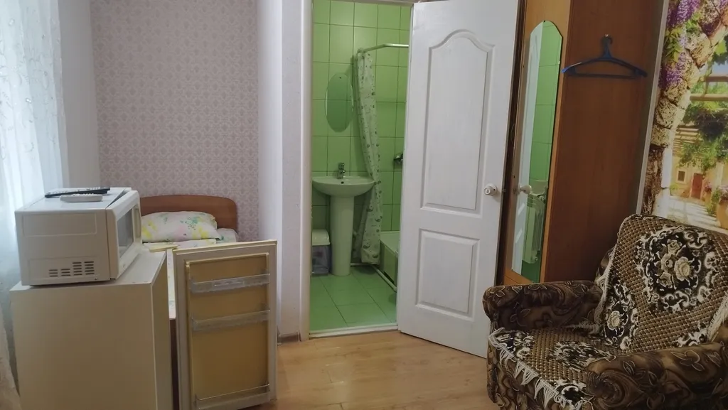 Уютная комната с удобствами