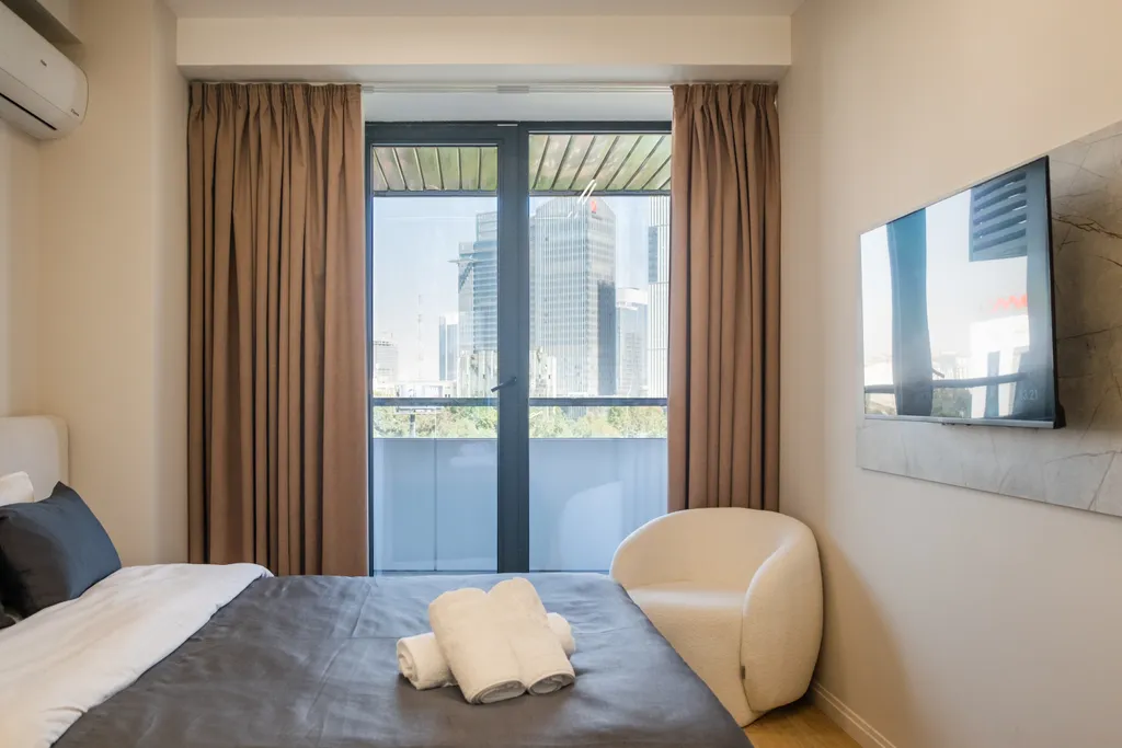 Стильные апартаменты с шикарным видом на город