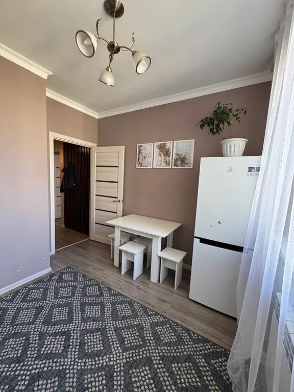 Квартира Светлая квартира с балконом — Алматы