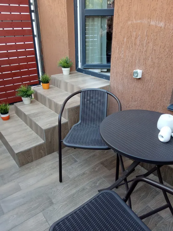 Уютная студия с террасой в красивом жилом комплексе