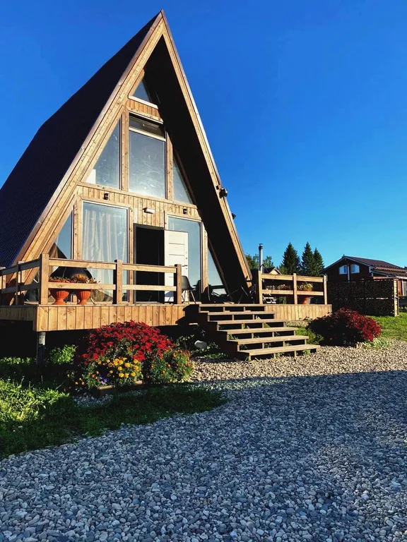 Уютный дом вдали от города