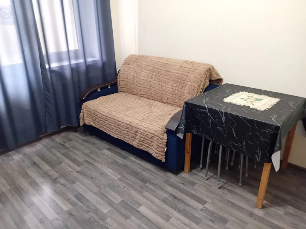 Квартира с видом на стадион и парк Галицкого