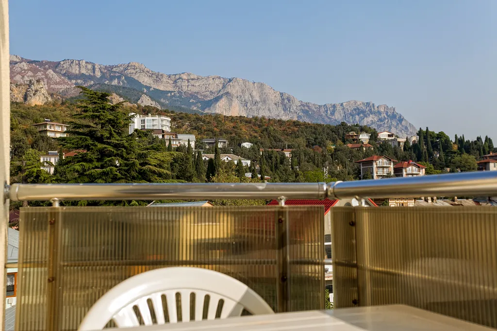 Видовая студия в Симеизе с 2 балконами