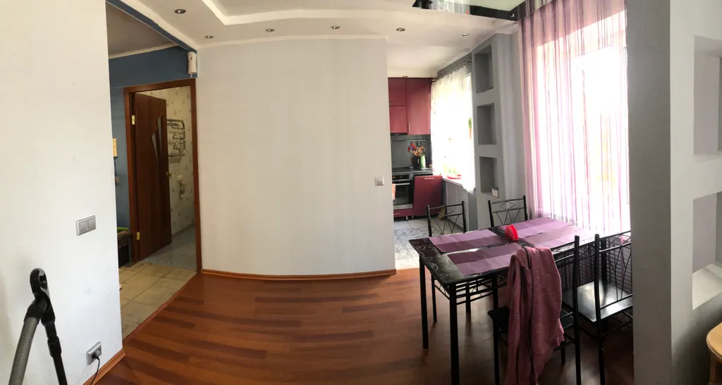 Уютная квартира в районе жд вокзала