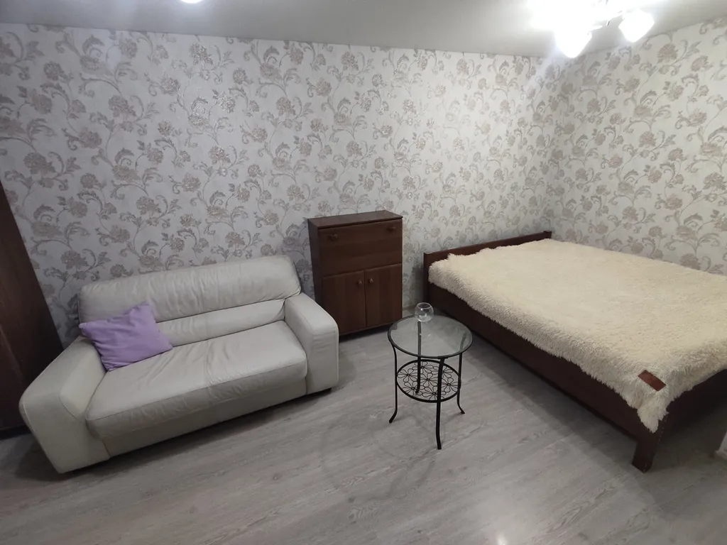 Хорошая, чистая однокомнатная квартира — аренда посуточно в Уфа