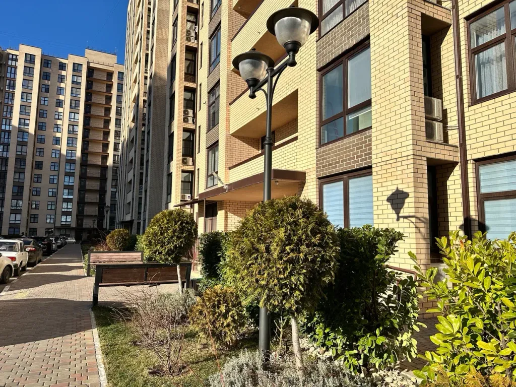 Квартира Квартира Стильная студия с видом во двор с 10 этажа — Анапа