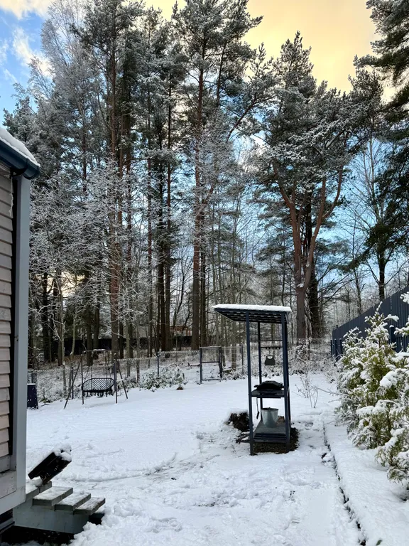 Коттедж Уютный дом с горячей купелью — Стеклянный