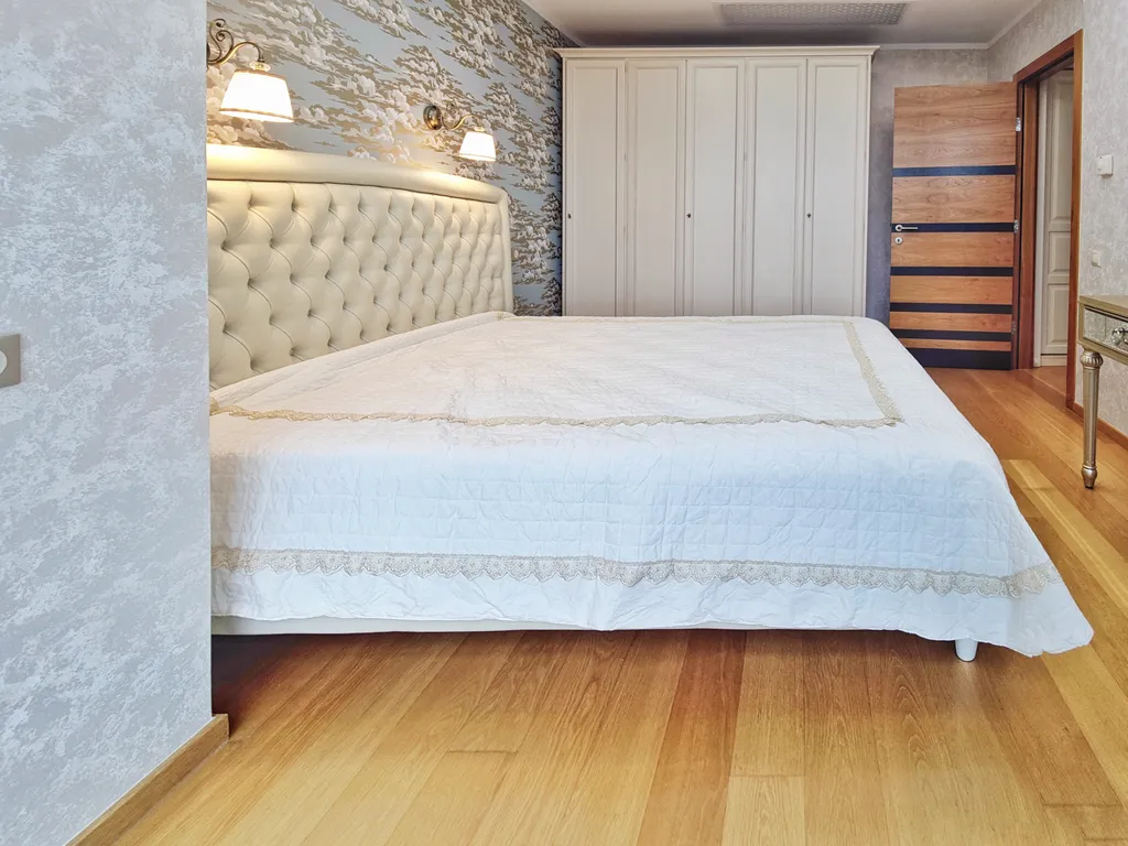 Великолепная квартира в Золотой Бухте