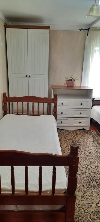 Уютный домик рядом с монастырем в самом центре