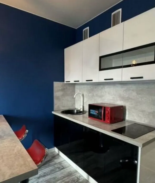 Апартаменты Blue Sky с дизайнерскими ремонтом и выдержанным стилем