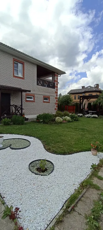 Коттедж Уютное жилье в частном доме с садом в центре города — Великий Новгород