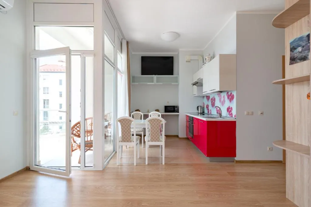 Квартира Апартаменты с видом на море и балконом №302 — аренда посуточно в Сириус