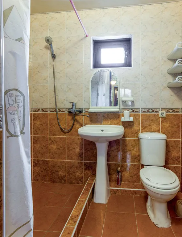 Квартира Квартира Улучшенный Двухкомнатный Трехместный номер — Геленджик