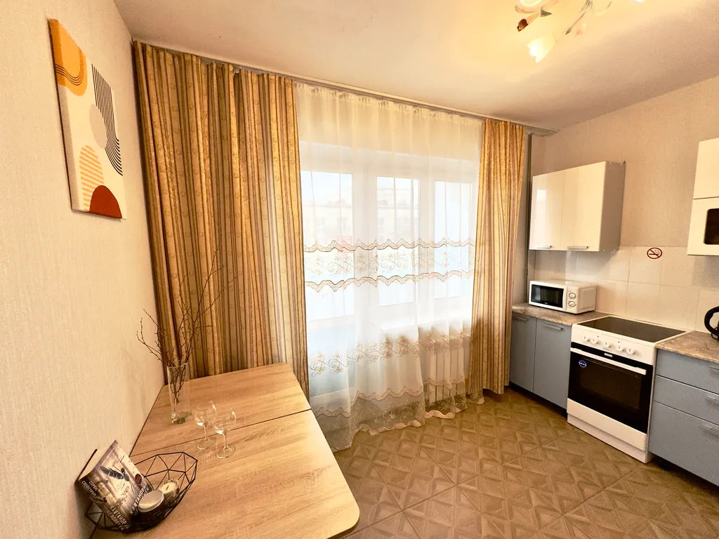 Апартаменты рядом с ТЦ Рио-Иваново, 6 этаж