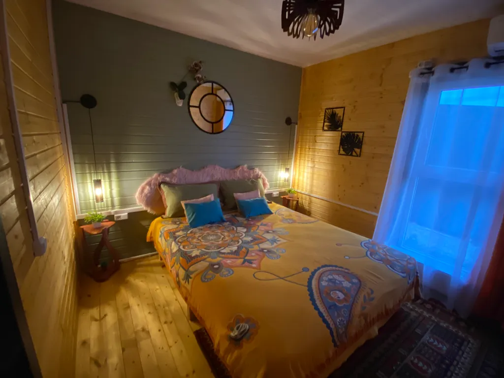 Отдельный дом со своей территорией, с баней, с мини бассейном