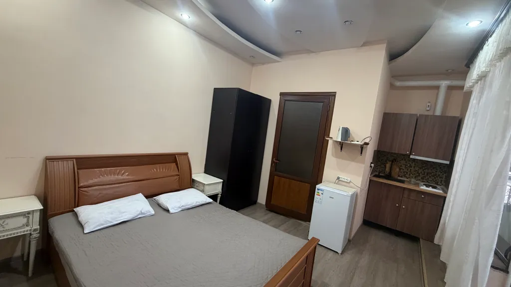 Квартира Комната N3  в гостевом доме в центре Еревана можно с животными — аренда посуточно в Ереван