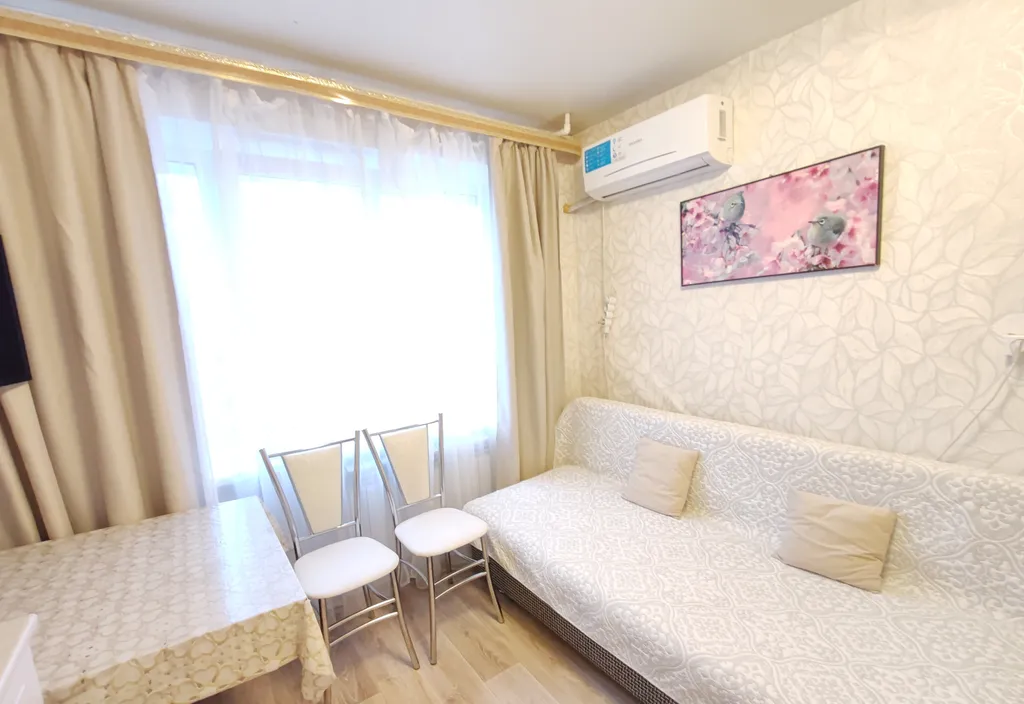 Квартира Комфортная студия с отличным месторасположением — аренда посуточно в Самара