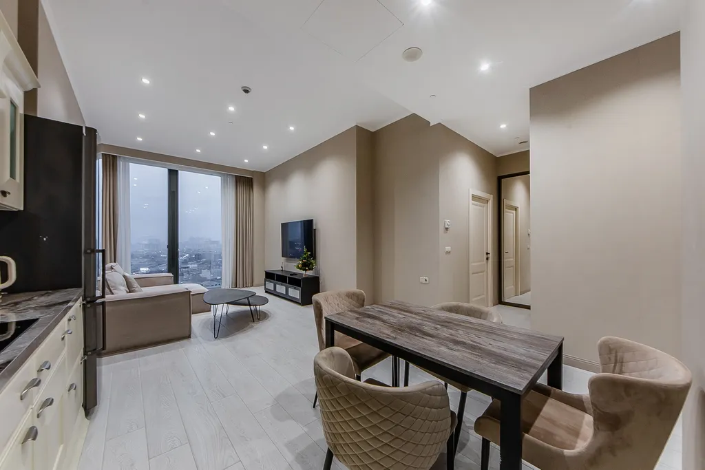 Видовые апартаменты Newa Towers