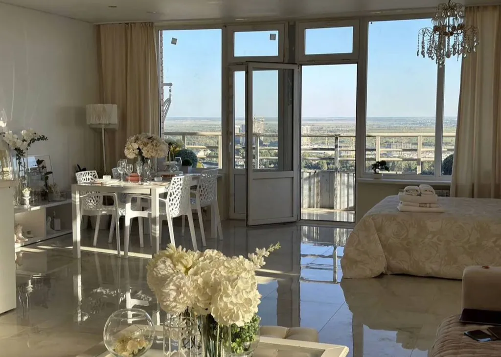 Атмосфера комфорта студия Ваниль с открытым балконом