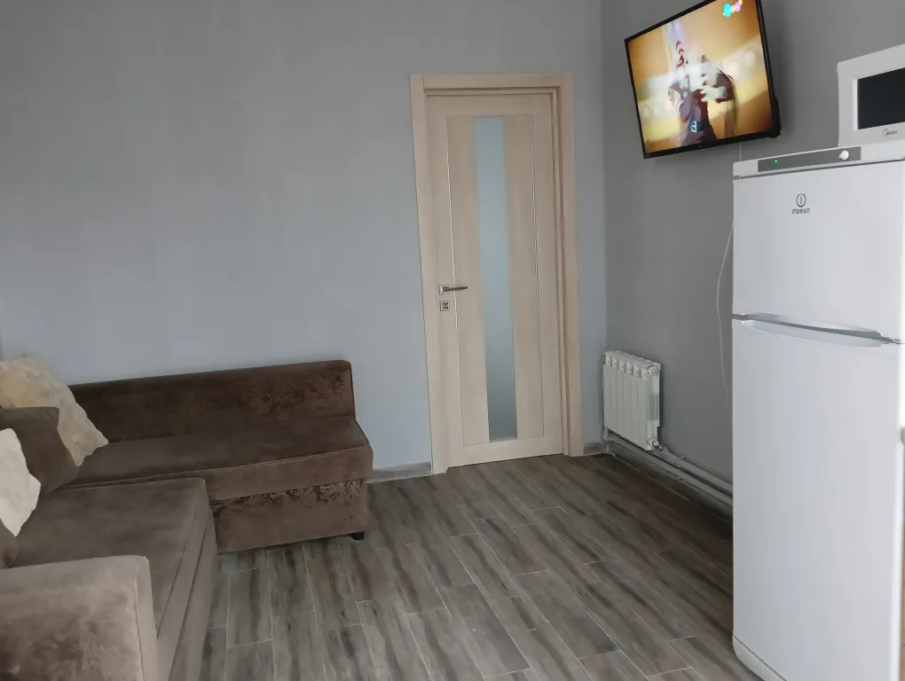 Квартира Трëхкомнатная квартира с балконом — Сириус