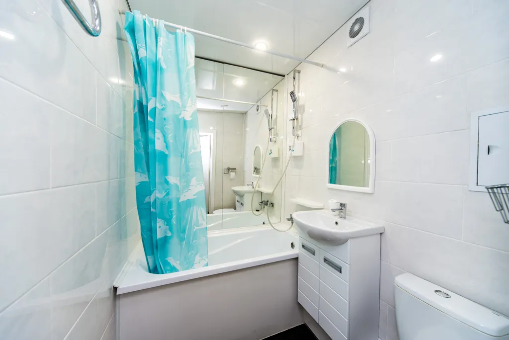 2-ком на набережной в самом центре города