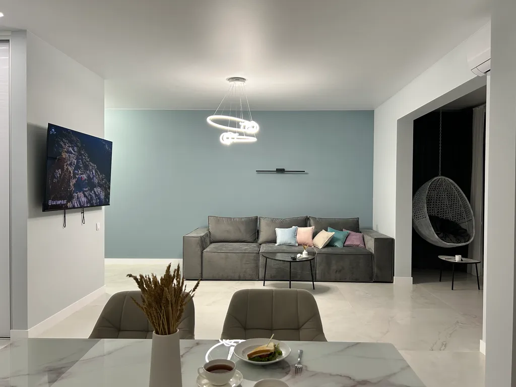 Квартира Просторная видовая квартира с панорамным остеклением — Геленджик